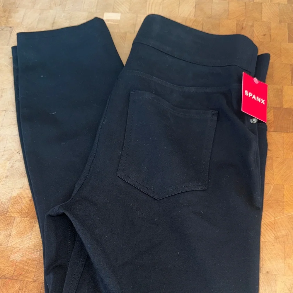 SPANX Women's Black Pants - Picture 5 of 5
